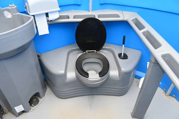 Best Portable toilet rental cost  in Tracyton, WA